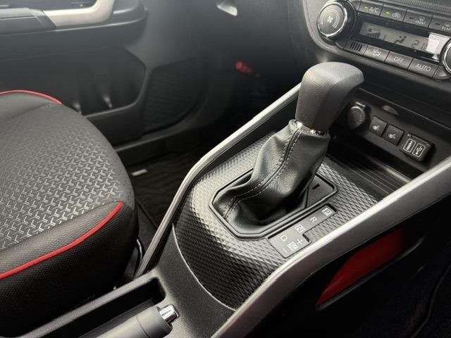 ダイハツ ロッキー １．０ Ｘ ４ＷＤ R6年 (中国) 99