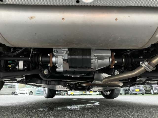 レクサス ＬＢＸ リラックス Ｅ－ＦＯＵＲ ４ＷＤ R7年 () 99