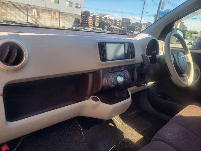 トヨタ パッソ １．０ プラスハナ Ｇパッケージ ４ＷＤ H27年 (関東) 99