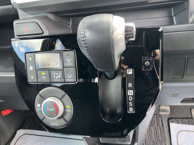 ダイハツ ウェイク ６６０ Ｇターボ リミテッド ＳＡＩＩＩ R1年 (関東) 99
