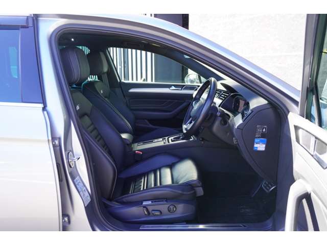 フォルクスワーゲン パサートヴァリアント ＴＤＩ Ｒライン ディーゼルターボ R3年 (東北) 99