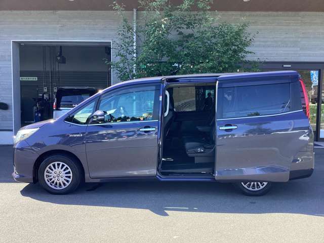 トヨタ エスクァイア　ハイブリッド １．８ ハイブリッド ＧＩ H28年 (東北) 99