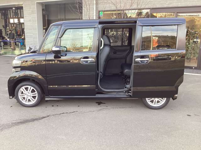ホンダ Ｎ　ＢＯＸ ６６０ カスタムＧ Ｌパッケージ H25年 (東北) 99
