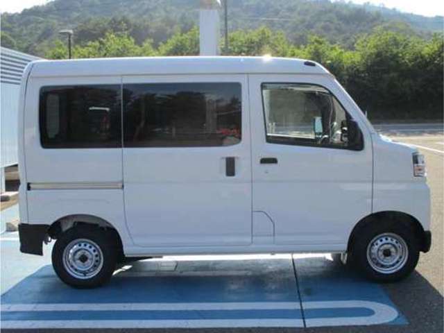 ダイハツ ハイゼットカーゴ ６６０ デラックス ４ＷＤ R8年 (東北) 99