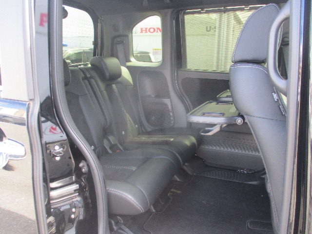 ホンダ Ｎ　ＢＯＸ カスタム ６６０ Ｌ ターボ R4年 (関東) 99