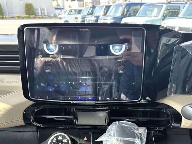 三菱 デリカ　ミニ ６６０ Ｔ プレミアム R8年 () 99