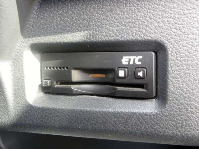スズキ スペーシア ６６０ カスタム ＴＳ レーダーブレーキサポート スマートフォン連携ナビゲーション装着車 H25年 () 99