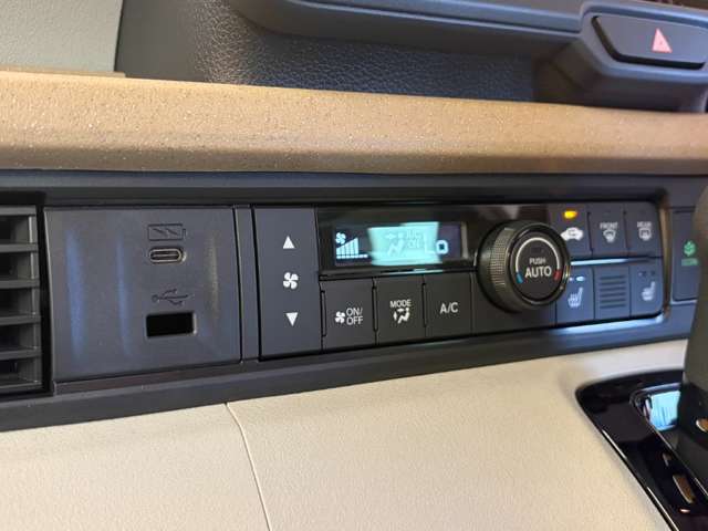 ホンダ Ｎ　ＢＯＸ ６６０ R8年 (近畿) 99