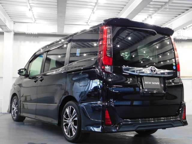 トヨタ ノア ２．０ ＳＩ H26年 () 99
