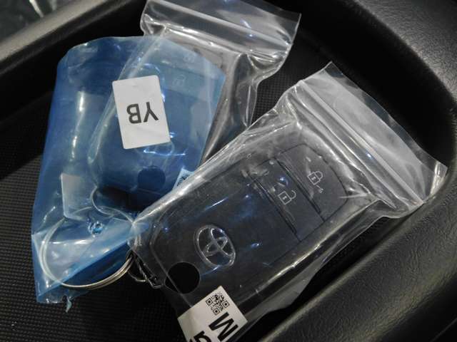トヨタ ハイエースバン ２．８ スーパーＧＬ ロング ディーゼルターボ ４ＷＤ R8年 () 99