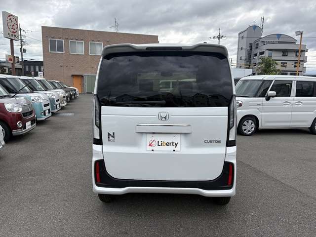 ホンダ Ｎ　ＢＯＸ カスタム ６６０ R8年 (近畿) 99
