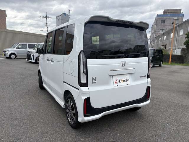 ホンダ Ｎ　ＢＯＸ カスタム ６６０ R8年 (近畿) 99