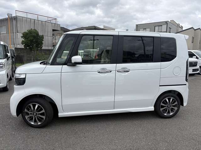 ホンダ Ｎ　ＢＯＸ カスタム ６６０ R8年 (近畿) 99
