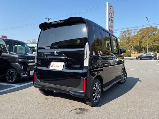ホンダ Ｎ　ＢＯＸ カスタム ６６０ R8年 (近畿) 99