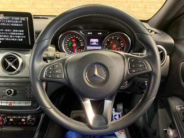 メルセデスベンツ ＧＬＡクラス ＧＬＡ１８０ H30年 () 99
