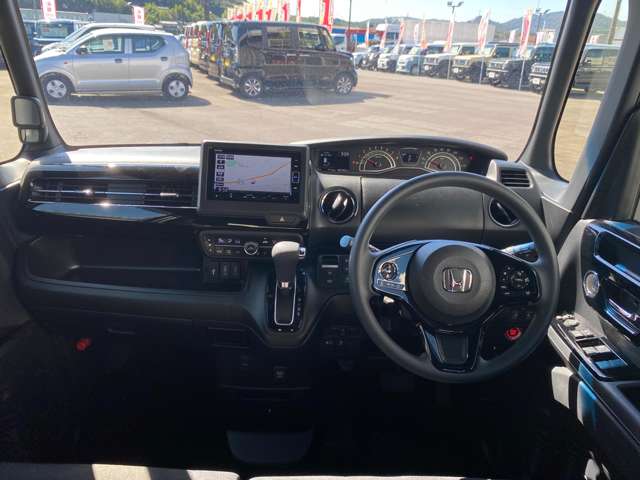 ホンダ Ｎ　ＢＯＸ カスタム ６６０ Ｌ R4年 (中国) 99