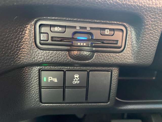 ホンダ Ｎ　ＢＯＸ カスタム ６６０ Ｌ R4年 (中国) 99
