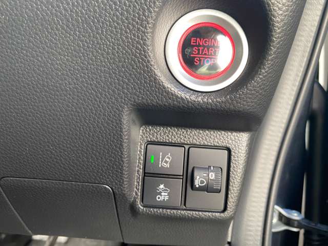 ホンダ Ｎ　ＢＯＸ カスタム ６６０ Ｌ R4年 (中国) 99