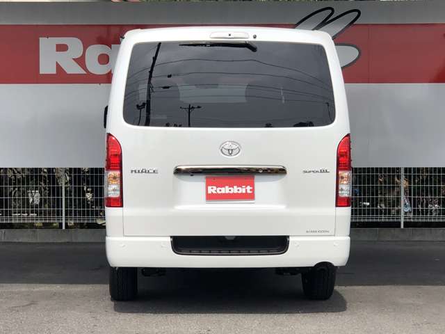 トヨタ ハイエースバン ２．０ スーパーＧＬ ダークプライムＩＩ ロングボディ R8年 (近畿) 99