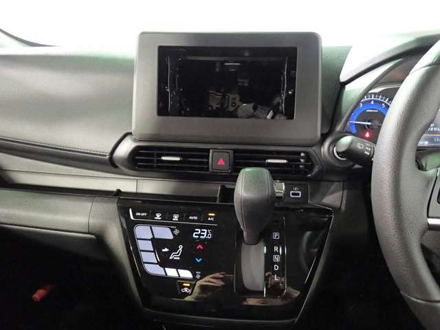 日産 デイズ ６６０ ハイウェイスターＸ R8年 () 99