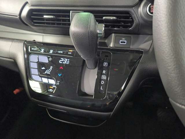 日産 デイズ ６６０ ハイウェイスターＸ R8年 () 99