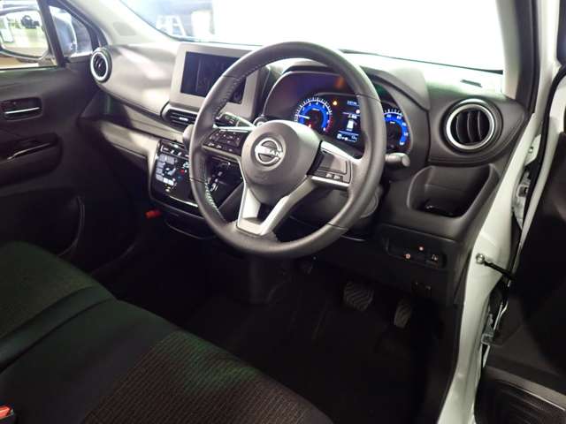 日産 デイズ ６６０ ハイウェイスターＸ R8年 () 99