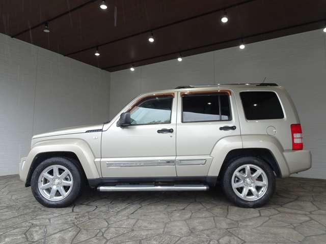 ジープ チェロキー リミテッド ４ＷＤ H23年 () 99