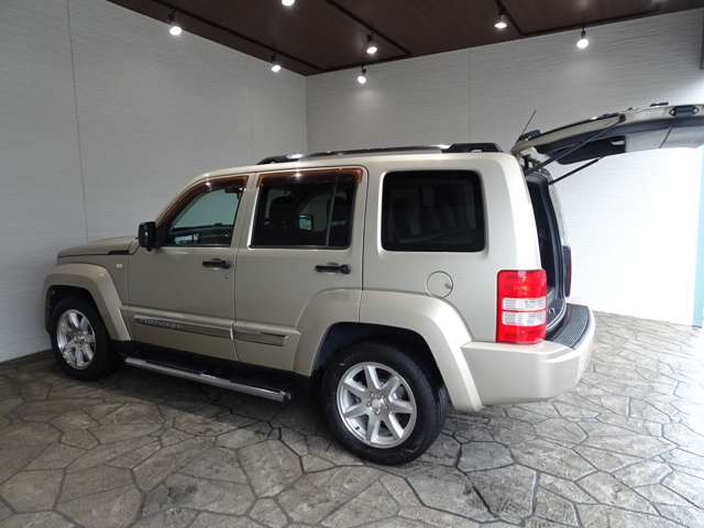 ジープ チェロキー リミテッド ４ＷＤ H23年 () 99