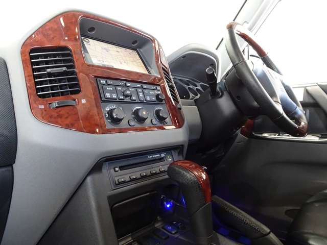 三菱 パジェロ ３．５ ロング スーパーエクシード ４ＷＤ H15年 () 99