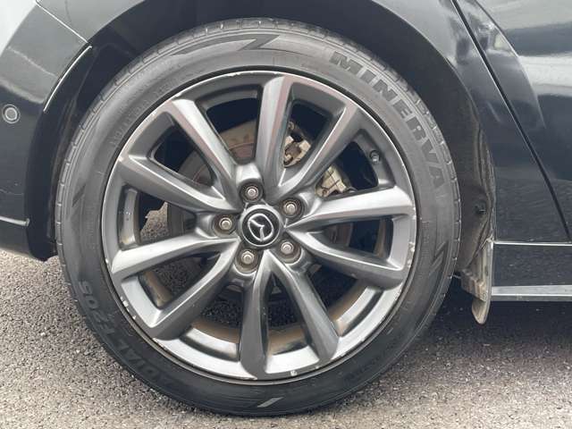 マツダ ＭＡＺＤＡ３　ファストバック ２．０ ２０Ｓ Ｌパッケージ R1年 (関東) 99