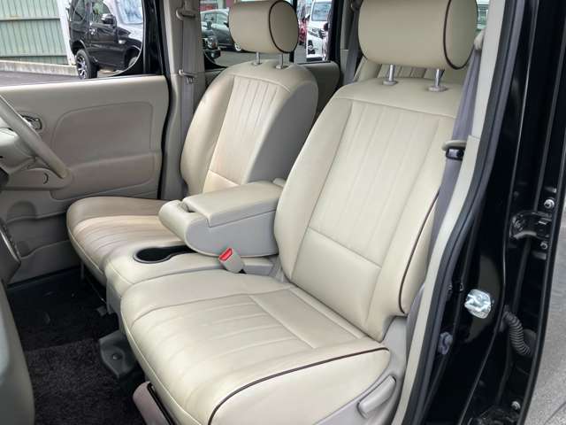 日産 キューブ １．５ アクシス H27年 (関東) 99