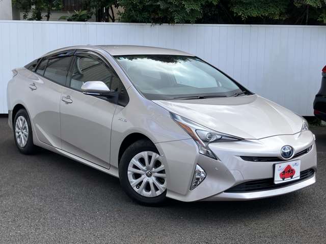 トヨタ プリウス １．８ Ａ H28年 (関東) 99