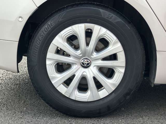 トヨタ プリウス １．８ Ａ H28年 (関東) 99