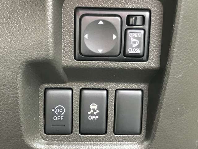 日産 キューブ １．５ １５Ｘ Ｖセレクション H27年 (関東) 99