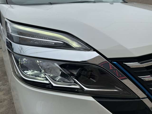 日産 セレナ １．２ Ｅ－ＰＯＷＥＲ ハイウェイスター Ｖ R1年 (関東) 99
