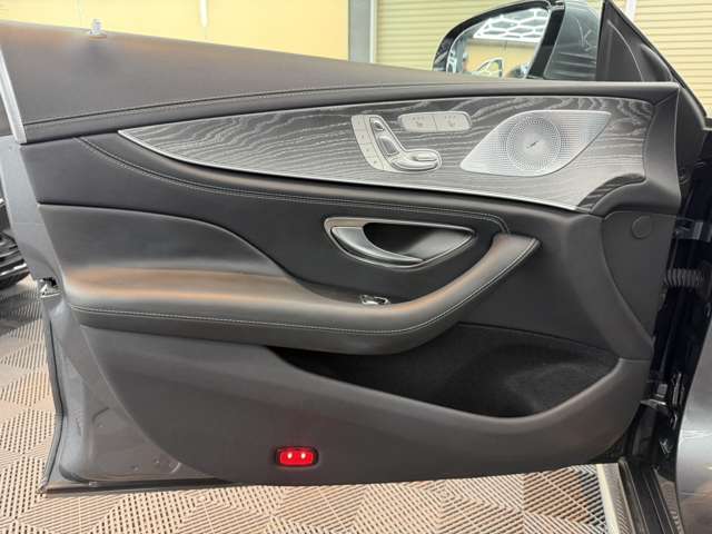 メルセデスベンツ ＣＬＳクラス ＣＬＳ２２０ Ｄ スポーツ エクスクルーシブ パッケージ ディーゼルターボ R1年 (関東) 99