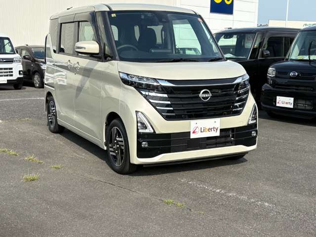 日産 ルークス ６６０ ハイウェイスターＸ R5年 (近畿) 99
