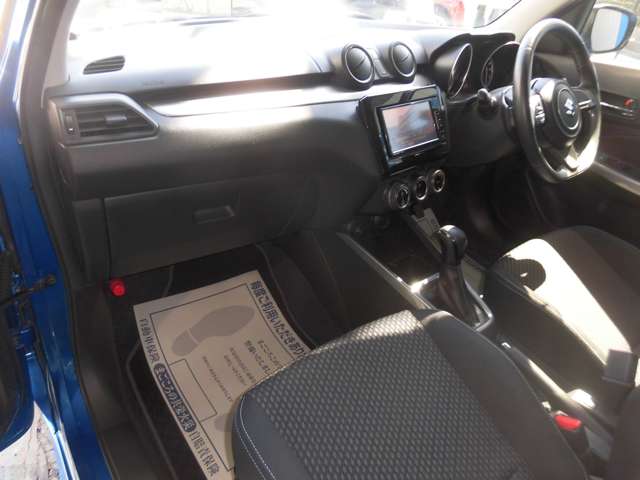 スズキ スイフト １．２ ハイブリッド ＲＳ H29年 (東海) 99