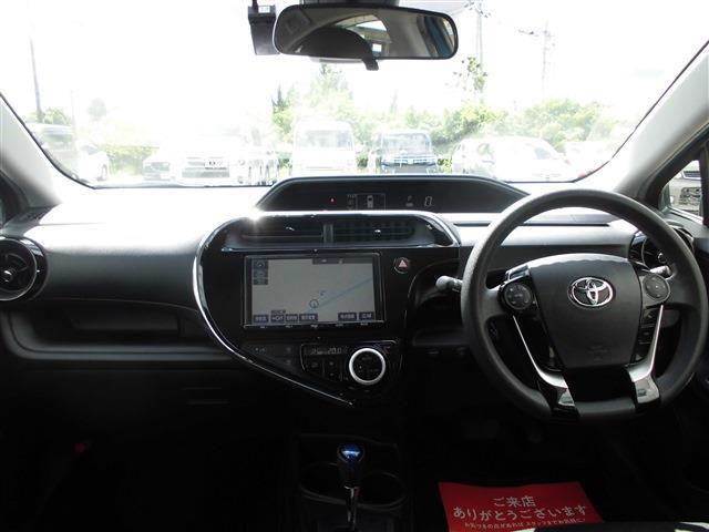 トヨタ アクア １．５ Ｓ H29年 (東海) 99