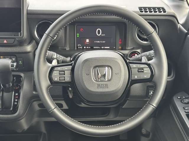 ホンダ Ｎ　ＢＯＸ カスタム ６６０ ターボ コーディネートスタイル ２トーン R8年 (東海) 99