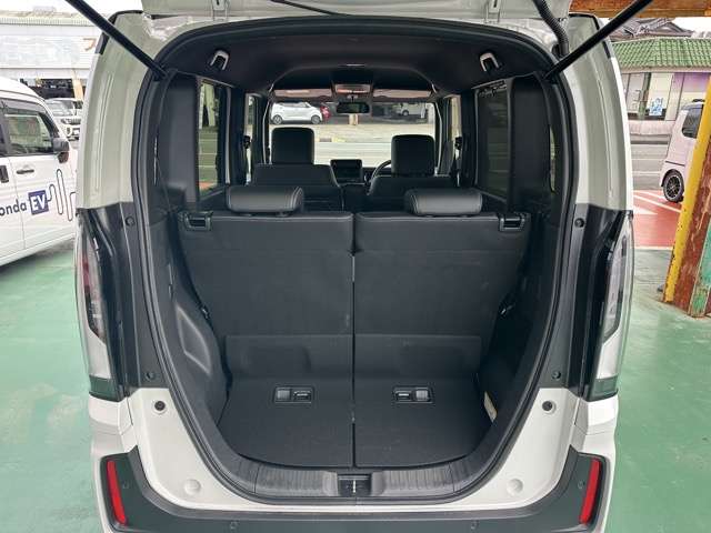 ホンダ Ｎ　ＢＯＸ カスタム ６６０ ターボ コーディネートスタイル ２トーン R8年 (東海) 99