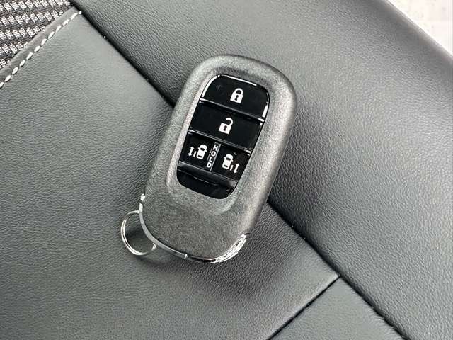 ホンダ Ｎ　ＢＯＸ カスタム ６６０ ターボ コーディネートスタイル ２トーン R8年 (東海) 99