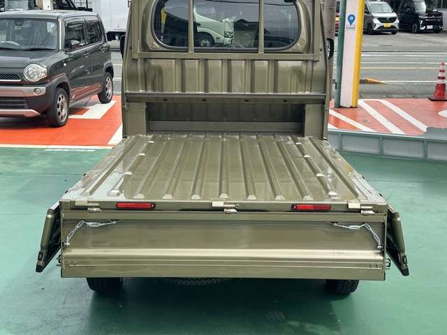ダイハツ ハイゼットトラック ６６０ ジャンボ エクストラ ３方開 ４ＷＤ R8年 (東海) 99