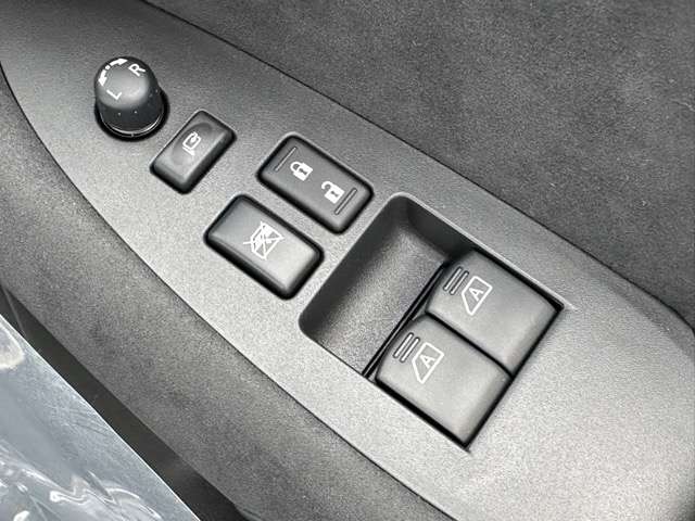 日産 フェアレディＺ ３．０ ＮＩＳＭＯ R7年 (東海) 99