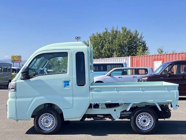 ダイハツ ハイゼットトラック ６６０ ジャンボ エクストラ ３方開 ４ＷＤ R8年 () 99