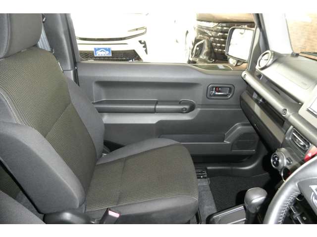 スズキ ジムニー ６６０ ＸＣ ４ＷＤ R2年 () 99
