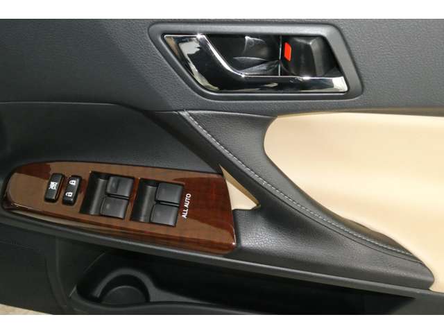 トヨタ マークＸ ２．５ プレミアム ＦＯＵＲ ４ＷＤ H27年 () 99