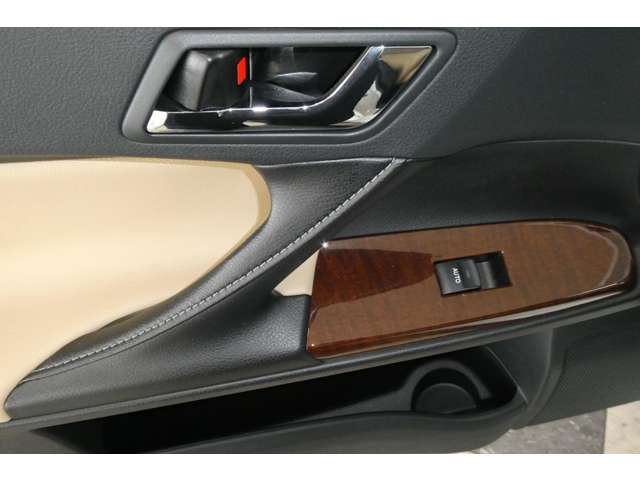 トヨタ マークＸ ２．５ プレミアム ＦＯＵＲ ４ＷＤ H27年 () 99
