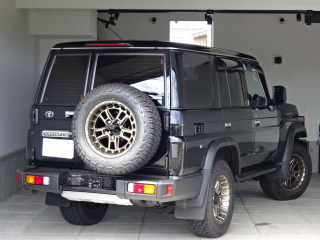 トヨタ ランドクルーザー７０ ２．８ ＡＸ ディーゼルターボ ４ＷＤ R7年 (甲信越・北陸) 99