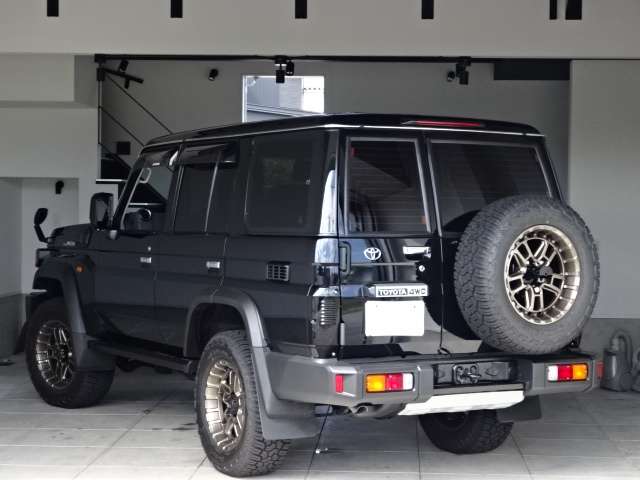 トヨタ ランドクルーザー７０ ２．８ ＡＸ ディーゼルターボ ４ＷＤ R7年 (甲信越・北陸) 99